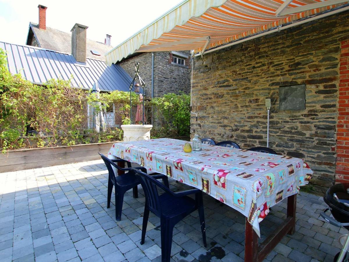 Welcoming Mansion With Sauna In Herbeumont